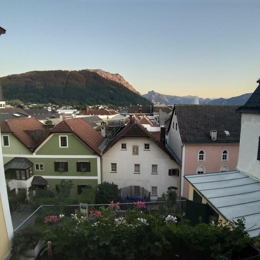 Marktplatz Mountain View Gmunden Exterior photo
