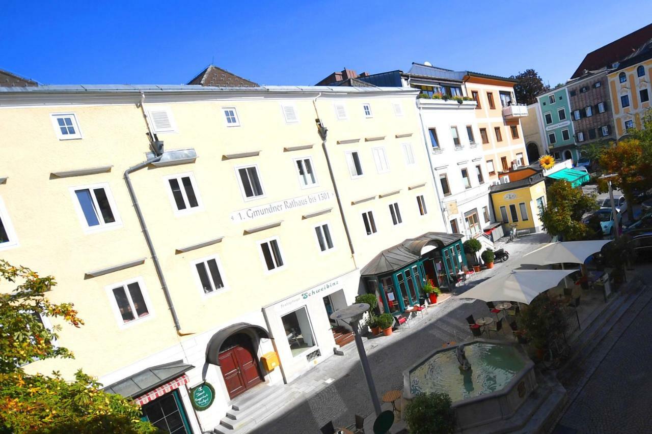 Marktplatz Mountain View Gmunden Exterior photo
